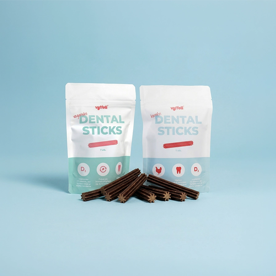 To poser Vuffeli dental sticks til hunde